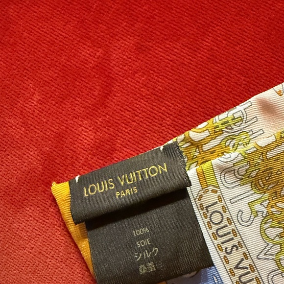 Louis Vuitton Bandeau Twilly WITH BOX - Picture 4 of 7